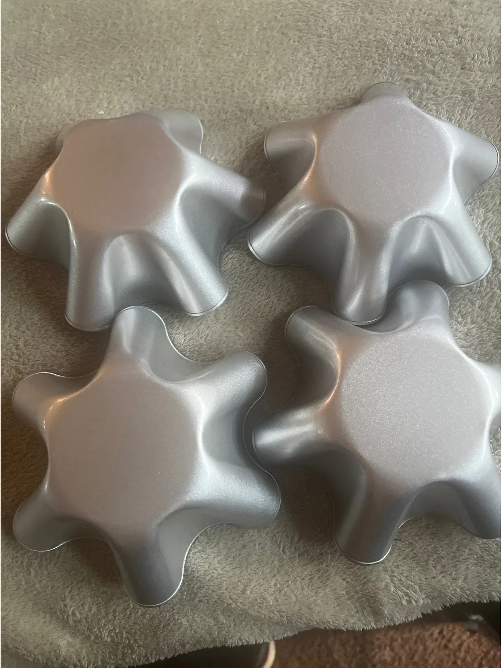 Wilton Vintage Fluted Aluminum Cake Tins Set of 4